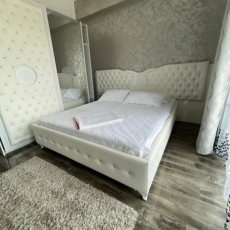 Dxn 10 Apartment *
